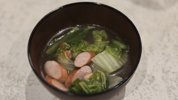 白菜レシピ ウインナーレシピ コンソメスープ 簡単スープレシピ 忙しい日の夕飯 朝ごはんスープ 夜ごはん献立 野菜たっぷりレシピ 栄養満点スープ おうちごはん 家族ごはん 和食献立 時短レシピ レシピ 一覧 サムネイル