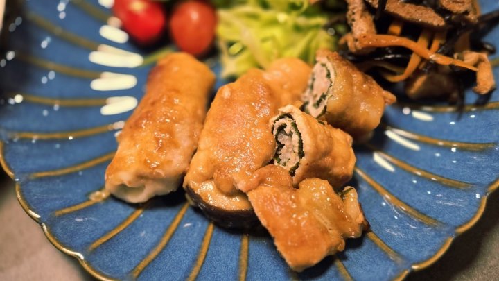 肉巻きレシピ 大葉レシピ エリンギレシピ 豚ロースレシピ 照り焼きレシピ ごはんが進むおかず お弁当おかず 簡単おかず 家族ごはん おうちごはん ボリュームおかず 野菜たっぷりレシピ フライパンレシピ おうち定食 レシピ 一覧 サムネイル