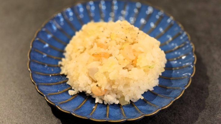 シーフードピラフ レンジレシピ 簡単ごはん 忙しい日の夕飯 家族ごはん おうちごはん 時短レシピ ごはんが進むおかず バター香るレシピ フライパン不要 レシピ 一覧 サムネイル