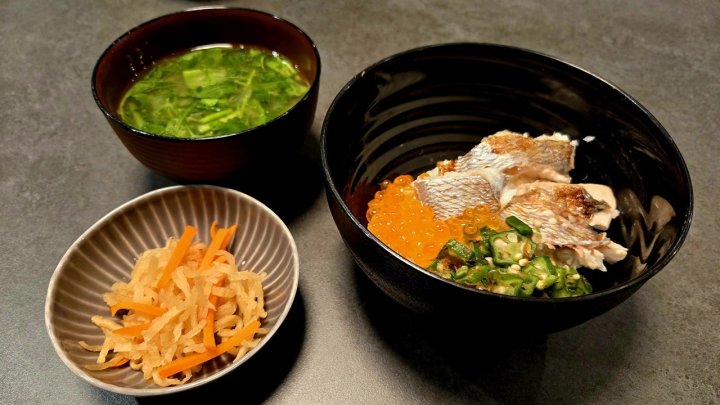 七草味噌汁 七草の日 春の七草 いくら丼 鯛レシピ 海鮮どんぶり 切り干し大根 和食献立  季節の食卓 行事食 無病息災 おうちごはん 和食ごはん 家庭料理 簡単レシピ 作り置きおかず 冬の献立 献立 一覧 サムネイル