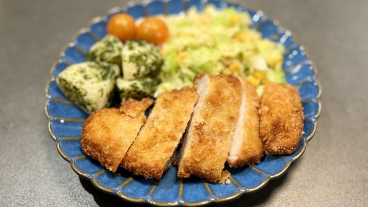 とんかつ 簡単 サクサク ジューシー とんかつレシピ 簡単揚げ物 時短レシピ サクサク衣 ビニール袋調理 豚肉レシピ 家族ごはん おうちごはん 節約レシピ 揚げ物好き サクサクとんかつ 時短レシピ 簡単レシピ レシピ 一覧 サムネイル