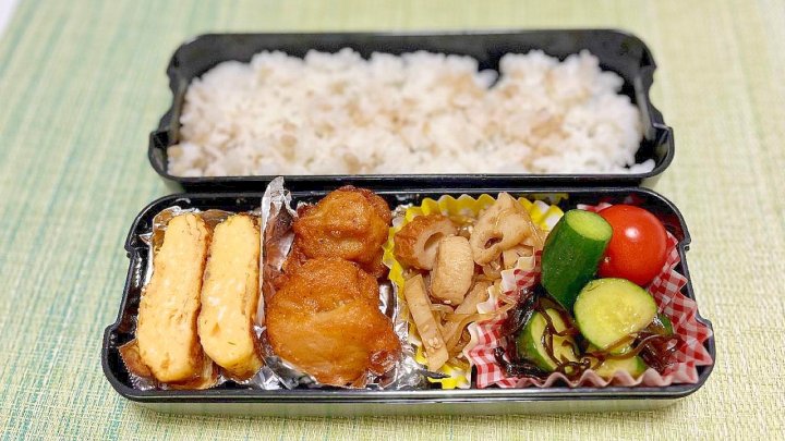 弁当 献立 だし巻き卵 から揚げ 甘辛 きんぴら 塩昆布和え 簡単 作り置き ご飯が進むおかず ボリューム弁当 献立 一覧 サムネイル