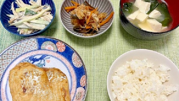 和食献立 照り焼きレシピ 魚料理 ヘルシーメニュー おうちごはん バランスごはん 簡単レシピ 晩ごはん記録 料理好きな人と繋がりたい 魚レシピ 健康ごはん 時短レシピ 家庭料理 今日の献立 食卓記録 献立 一覧 サムネイル