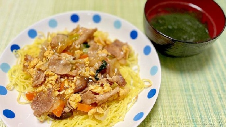 かた焼きそば 中華献立 野菜たっぷり 餡かけレシピ 家庭料理 簡単中華 ボリューム満点 健康ごはん 中華定食 ごはん代わり おうち中華 献立アイデア 満足ごはん 彩り献立 麺料理 献立 記事 サムネイル